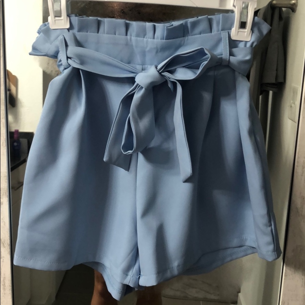 Paper bag Waist Shorts